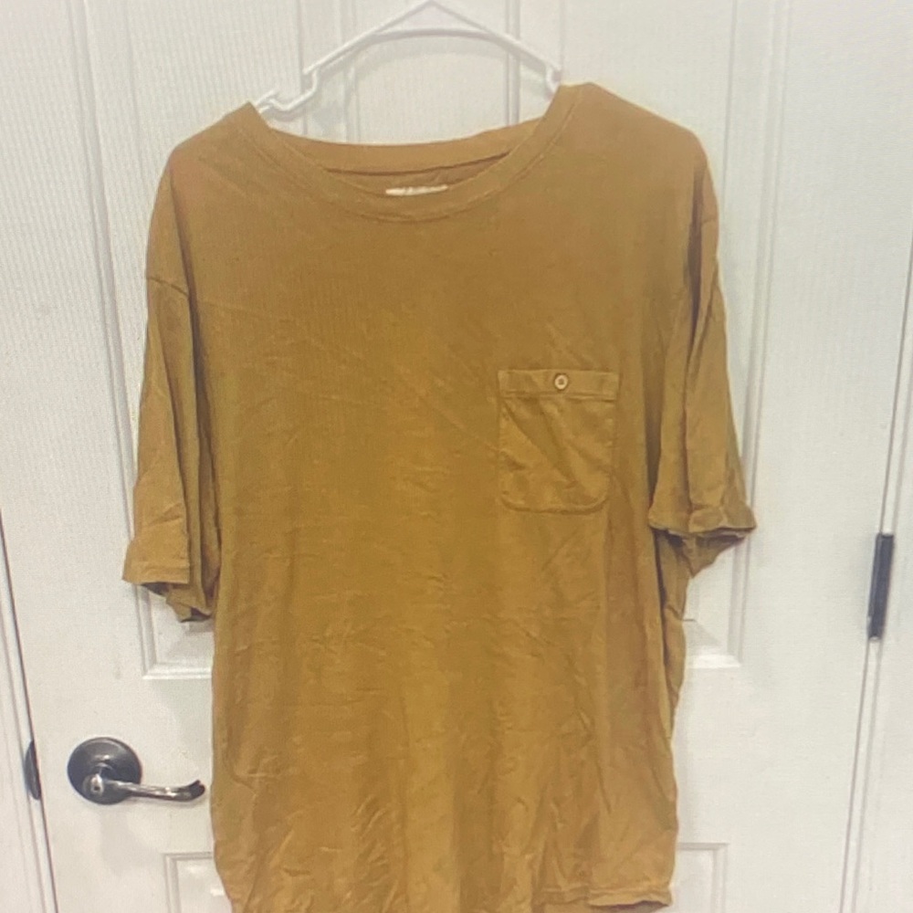 Pact Men's Short Sleeve Tan Tee with Pocket
